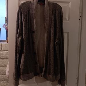 Sweater with buttons